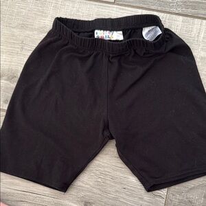 Dot dot smile kick shorts.